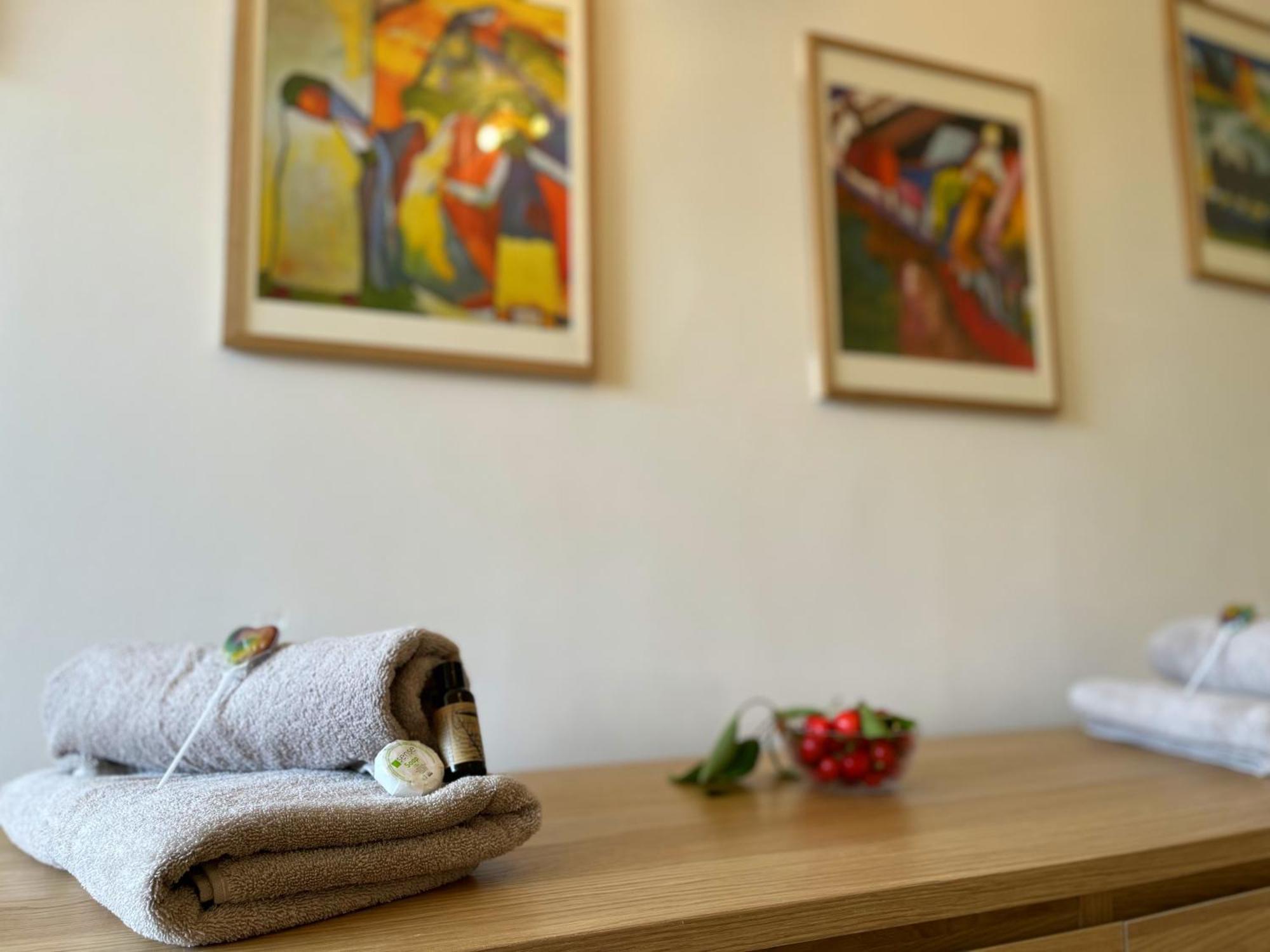 Ecurie Des Charmes A 5 Minutes De La Plage Merville-Franceville-Plage Ngoại thất bức ảnh