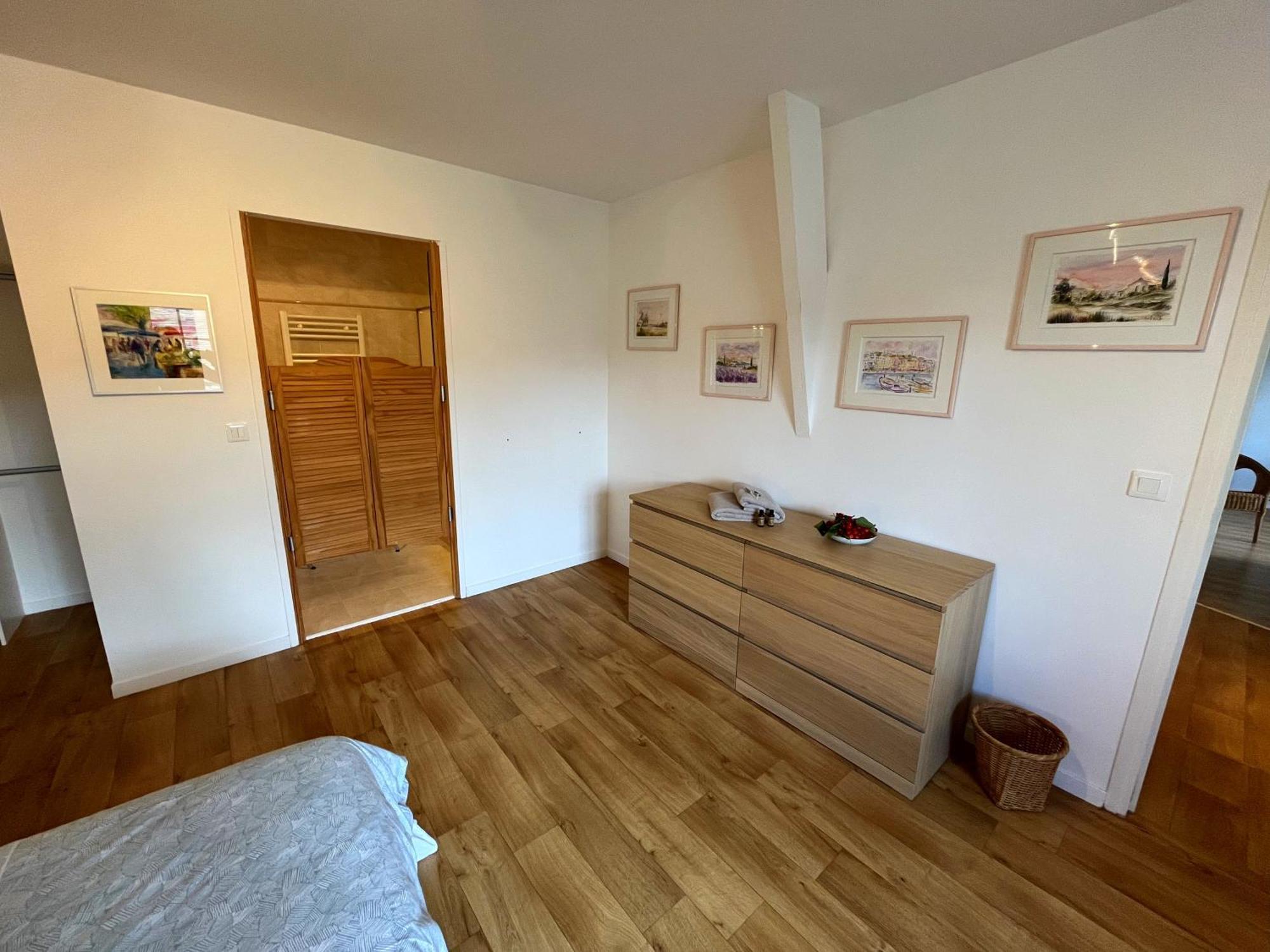 Ecurie Des Charmes A 5 Minutes De La Plage Merville-Franceville-Plage Ngoại thất bức ảnh