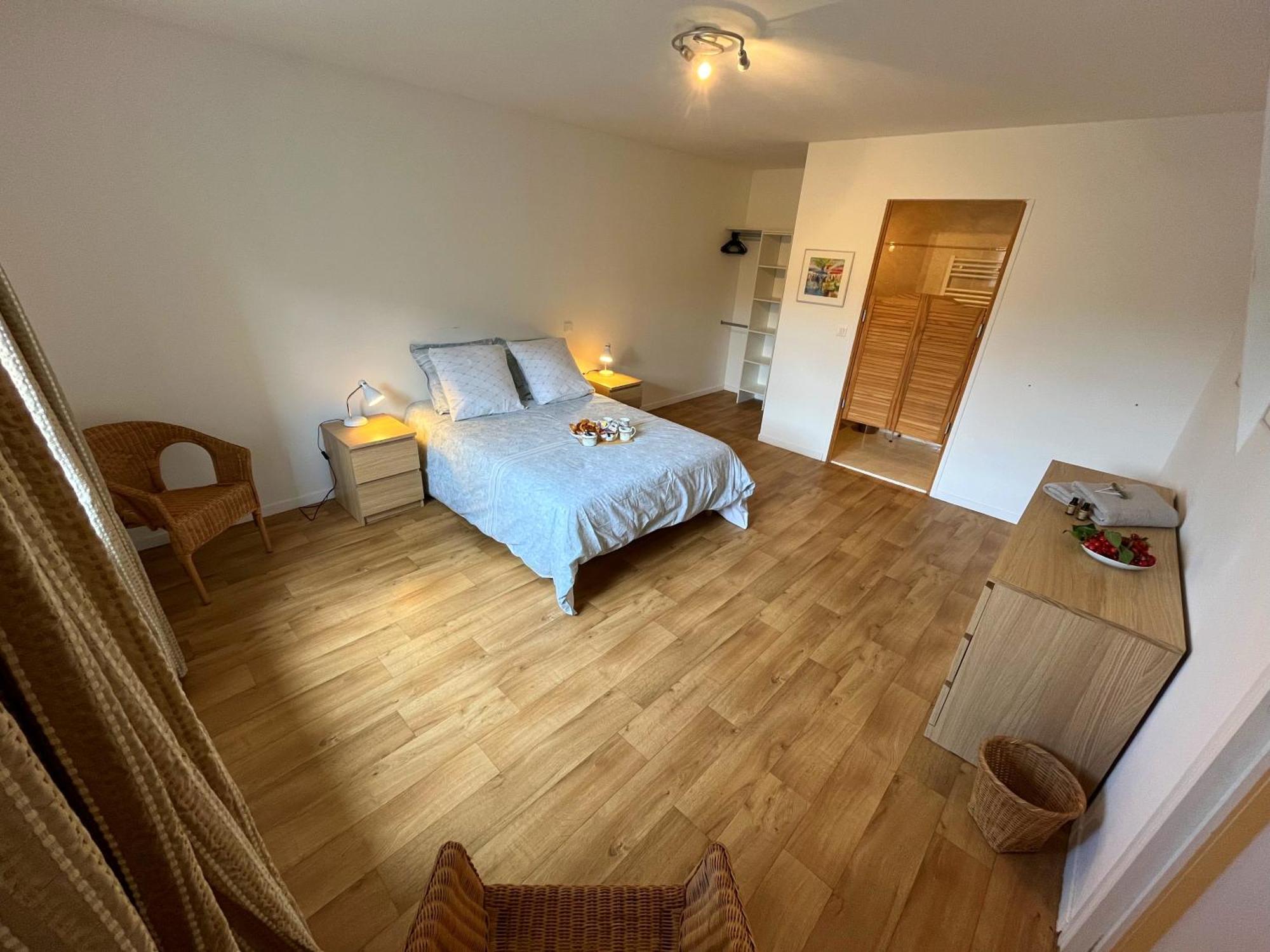 Ecurie Des Charmes A 5 Minutes De La Plage Merville-Franceville-Plage Ngoại thất bức ảnh