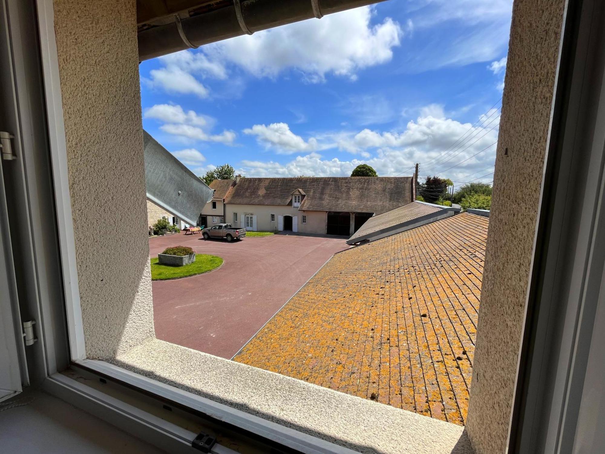 Ecurie Des Charmes A 5 Minutes De La Plage Merville-Franceville-Plage Ngoại thất bức ảnh